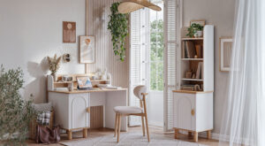 Bibliotecă Bodrum - Eleganță și Funcționalitate