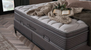 Set Pat cu Bază și Tăblie Valentina Eleganță